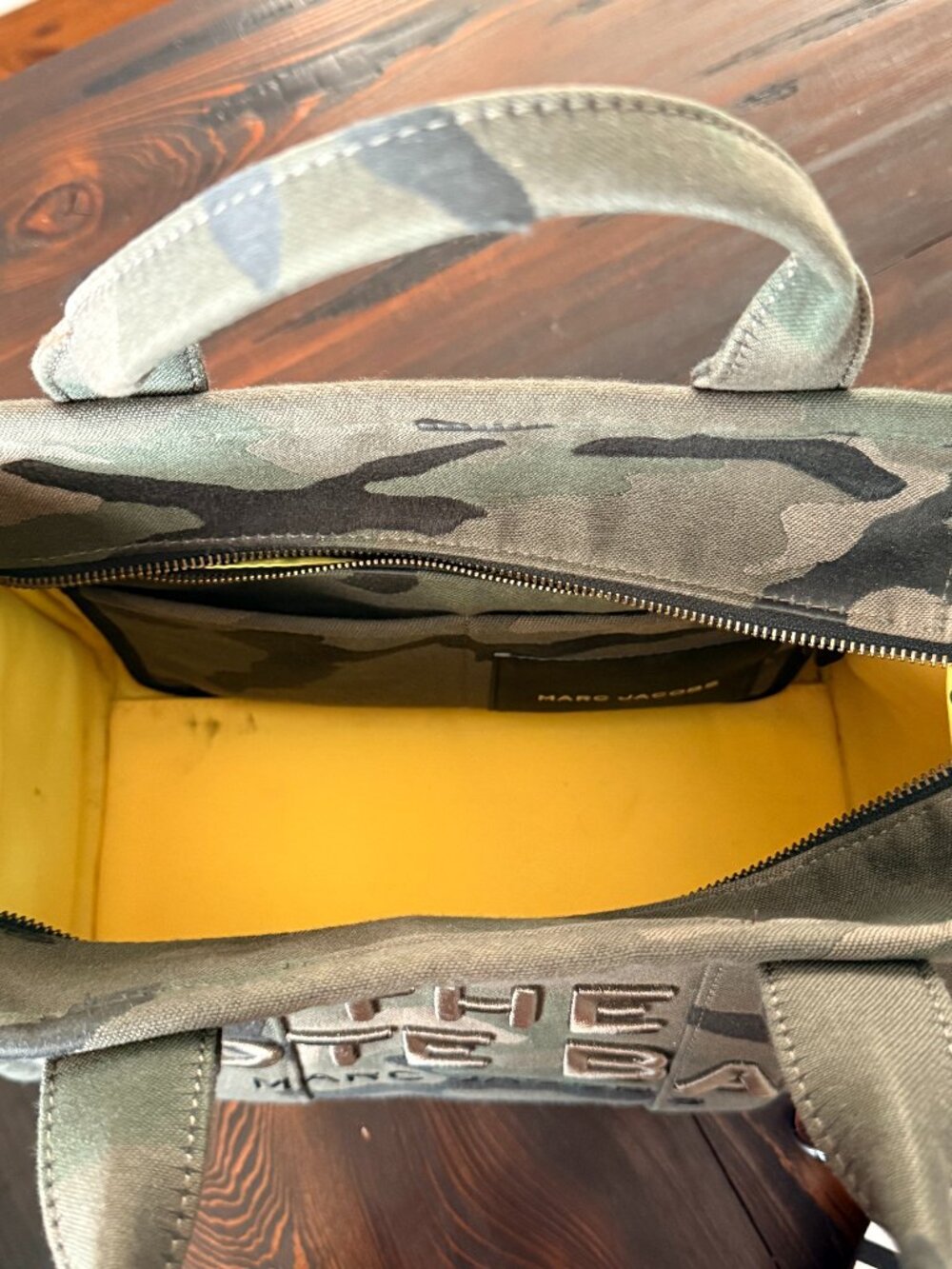 RARE! Marc Jacobs Camo Medium Tote Bag | Loved & Used | Strap + Dust Bag! - Picture 4 of 7